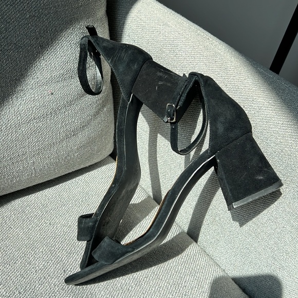 Black suede Steven Madden block heel - Picture 5 of 5